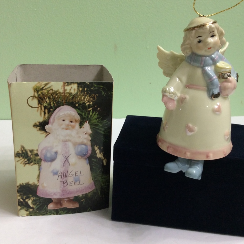 HOPE COLLECTION PORCELAIN ANGEL BELL CHRISTMAS  ORNAMENT HOLIDAY /DECOR NIB